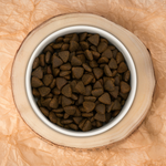 Pienso Grain Free perro mediano grande Salmón Escocés con  eneldo, espinacas, hinojo, espárragos y tomate Naturalmente Feliz tamaño croqueta